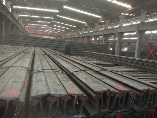 DIN 536 A100クレーン柵、列車の柵の鋼鉄12m 10mは900A材料を大きさで分類する