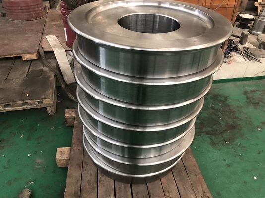 購入 熱い鋼鉄造られた柵の車輪物質的な490 Hbの硬度12インチ4140の online manufacture